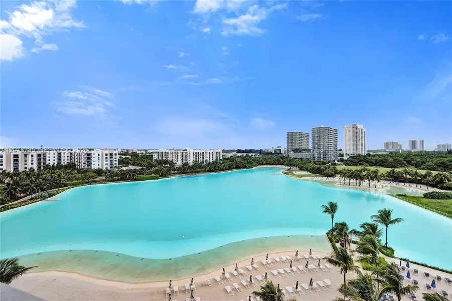 7 acre - Crystal Lagoon