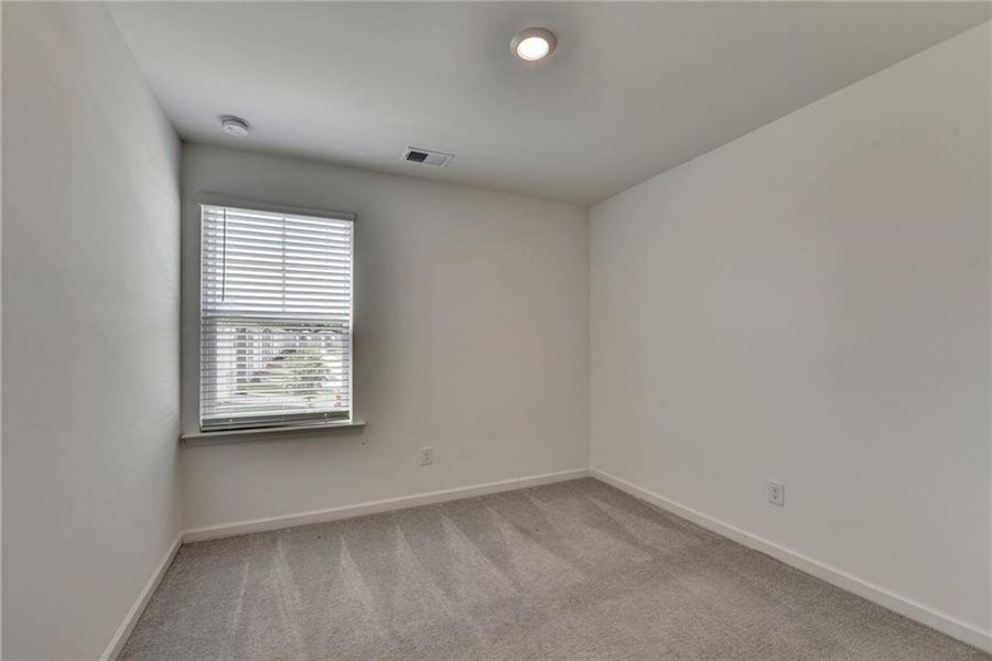 Spacious, unfurnished interior of a new home in , Braselton (Image 21).