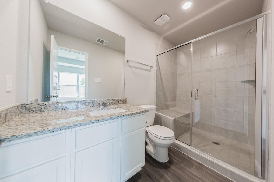 Furnished interior view inside a new home in Cliffstone Hills, Conroe (Image 3).