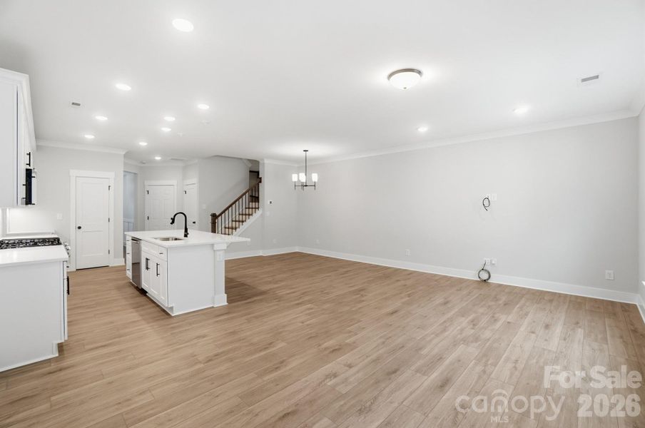 Spacious, unfurnished interior of a new home in Blythe Mill Townhomes, Waxhaw (Image 27).