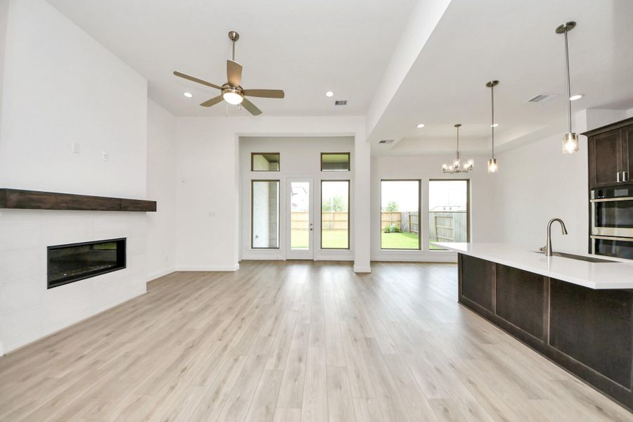 Spacious, unfurnished interior of a new home in Marvida, Cypress (Image 30). Spacious, unfurnished interior of a new home in Marvida, Cypress (Image 30).