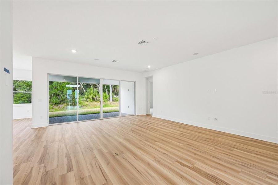 Spacious, unfurnished interior of a new home in River Preserve Estates, Parrish (Image 35).