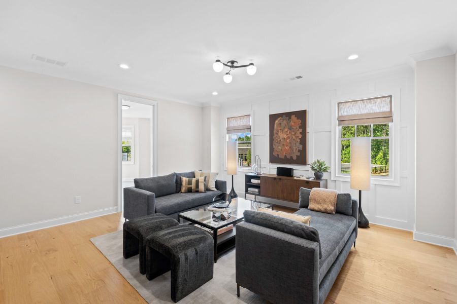 Representative furnished interior of a home built from the The Livingston by JW Collection in Laurel View, Suwanee (Image 16). Representative furnished interior of a home built from the The Livingston by JW Collection in Laurel View, Suwanee (Image 16).
