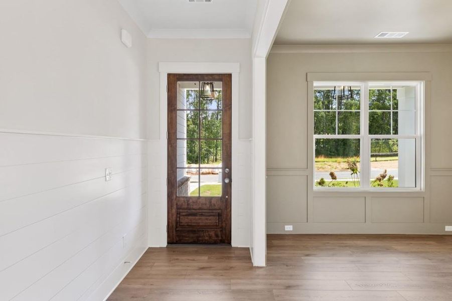 Spacious, unfurnished interior of a new home in Hillshire, Cumming (Image 26).