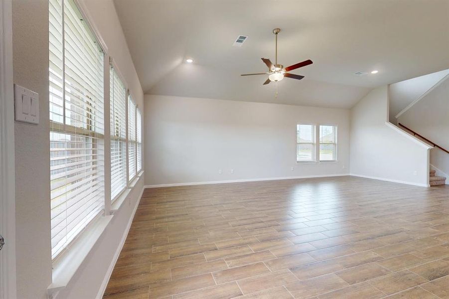 Spacious, unfurnished interior of a new home in Prairie Ridge at Goodland, Venus (Image 35).