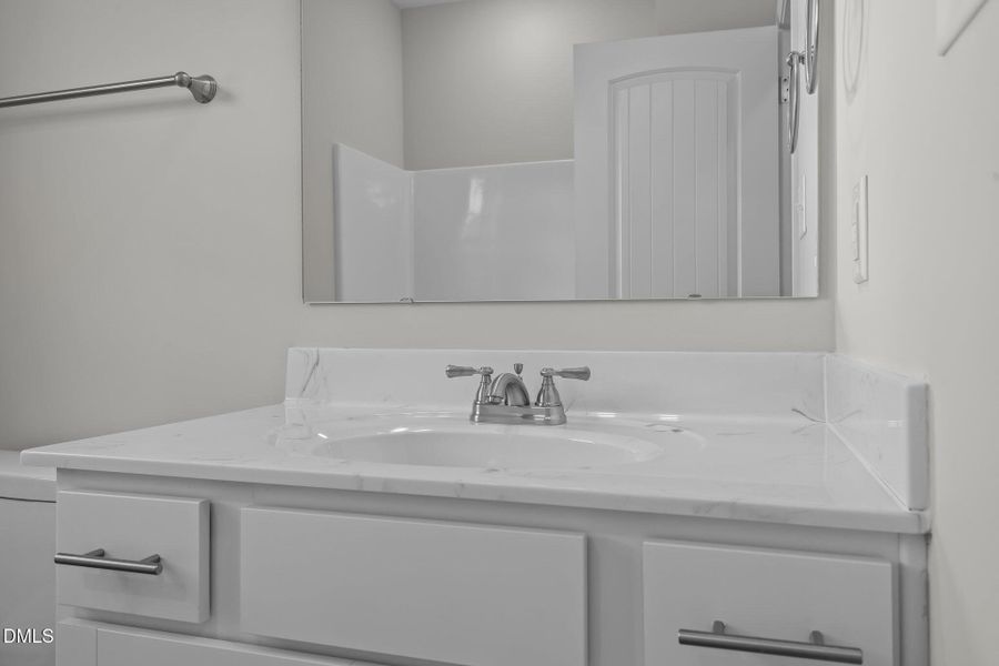 24-web-or-mls-AZ3A3611 24-web-or-mls-AZ3A3611