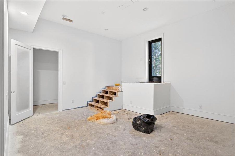 Image 34 of a home in .