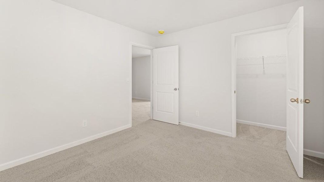 Spacious, unfurnished interior of a new home in Parkside at Carter Grove, Cartersville (Image 22).