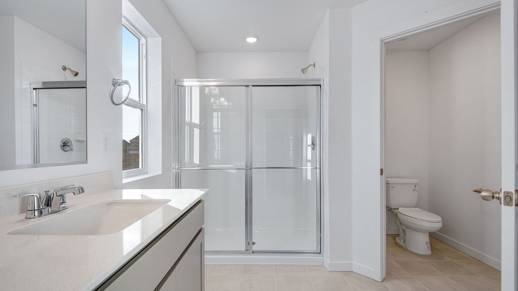 Furnished interior view inside a new home in Silver Peaks, Lochbuie (Image 12).