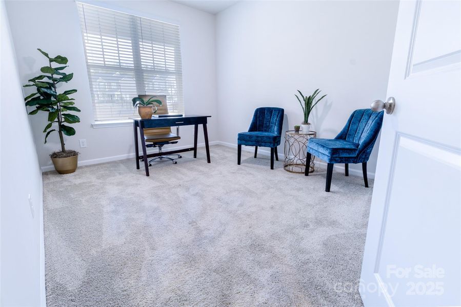 Nice Flex room for Home Office