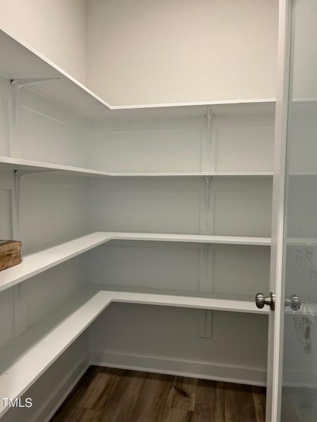 Image 50 of a home in Tobacco Road.