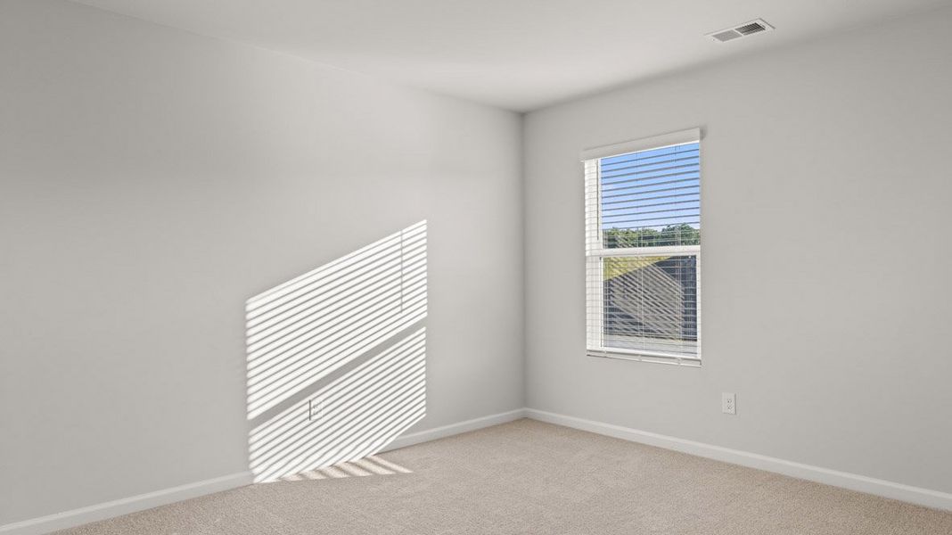 Spacious, unfurnished interior of a new home in Captain's Corner, Grovetown (Image 28).
