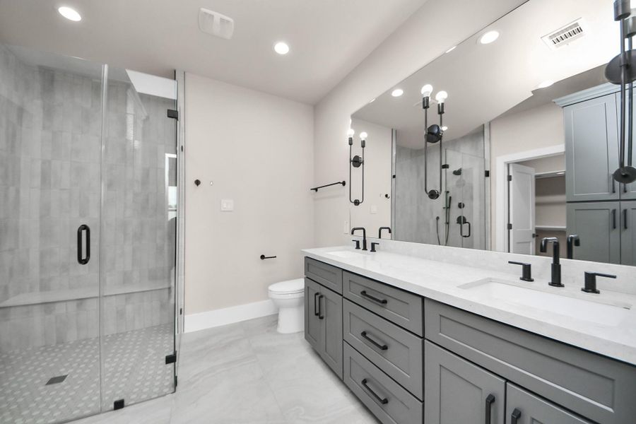 Furnished interior view inside a new home in , Houston (Image 14).