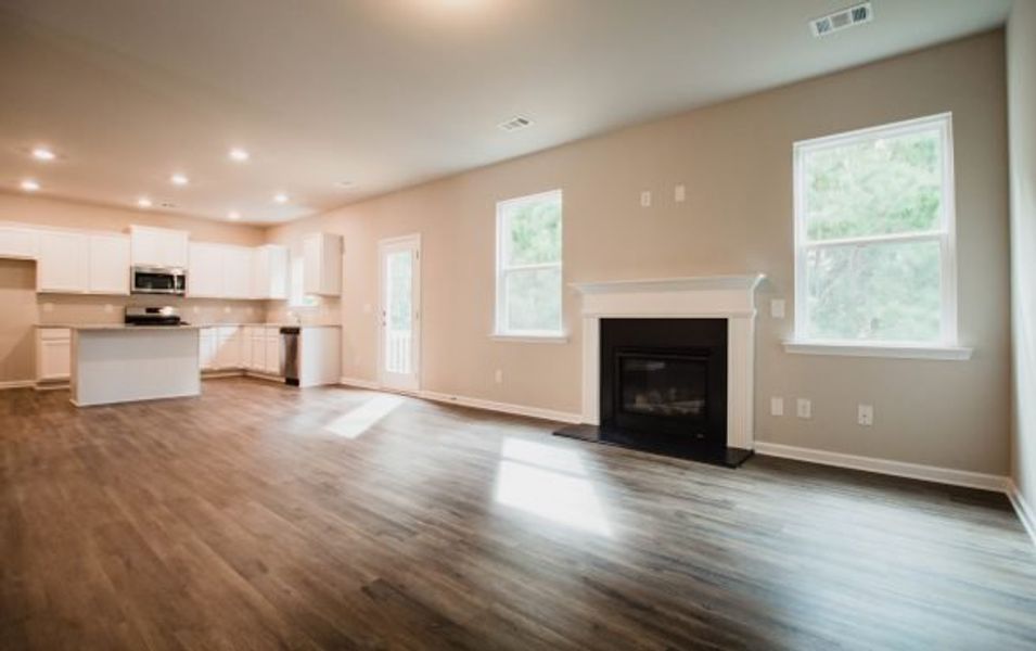 Representative unfurnished interior of a home built from the Turnbridge by Piedmont Residential in Hampton Ridge, Jefferson (Image 16).