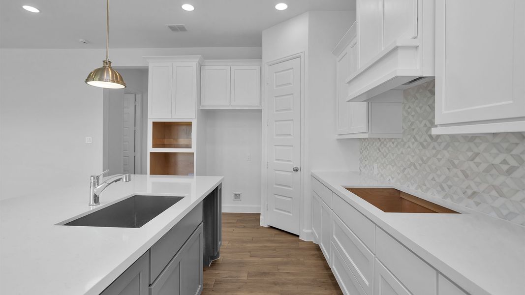 Representative furnished interior of a home built from the 2263W by Perry Homes in Veramendi, New Braunfels (Image 8).