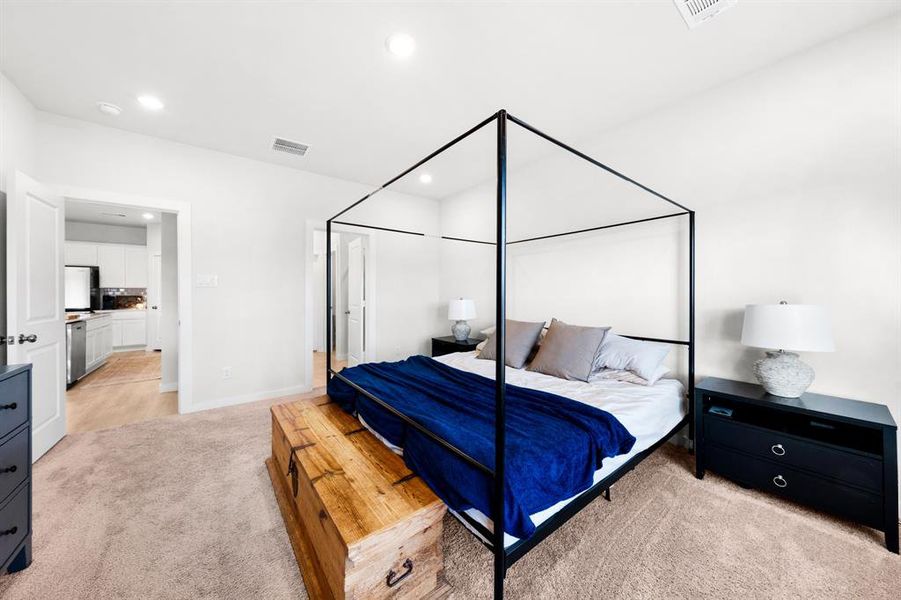 Furnished interior view inside a new home in Ambergrove, Royse City (Image 10).