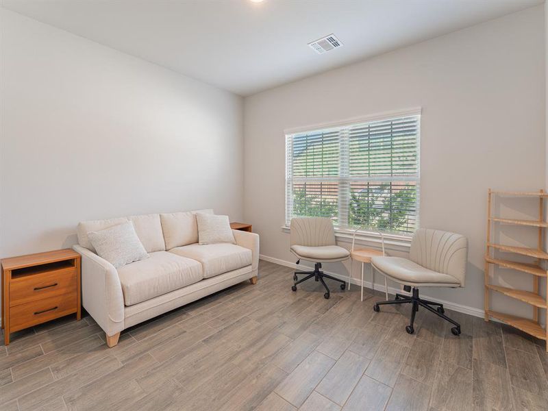Furnished interior view inside a new home in , Fort Worth (Image 9).