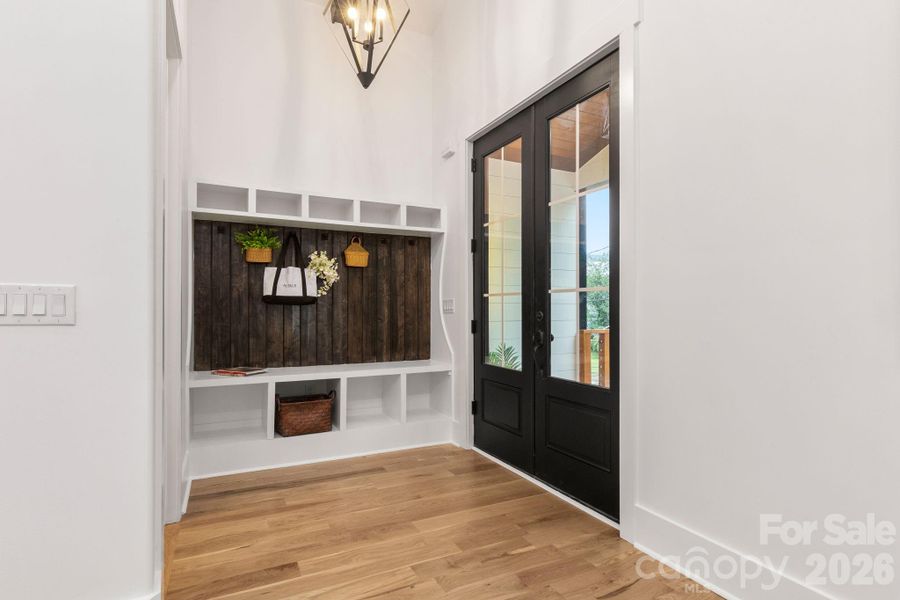 Spacious, unfurnished interior of a new home in , Charlotte (Image 20).