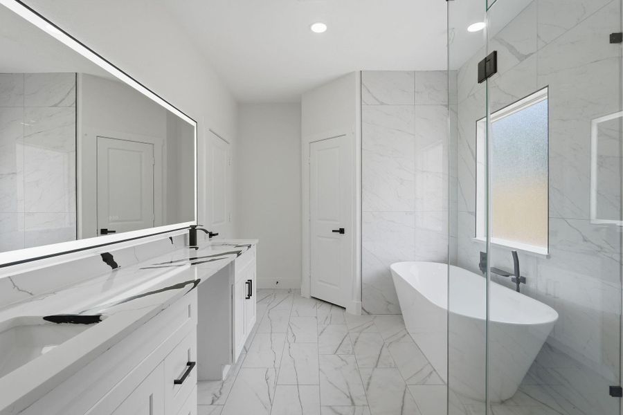 Furnished interior view inside a new home in , Conroe (Image 11).