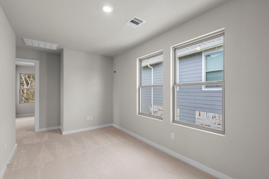 Spacious, unfurnished interior of a new home in Westridge Cove, Panorama Village (Image 25). Spacious, unfurnished interior of a new home in Westridge Cove, Panorama Village (Image 25).