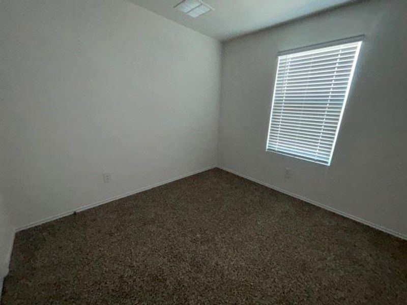 Spacious, unfurnished interior of a new home in , Buda (Image 7).