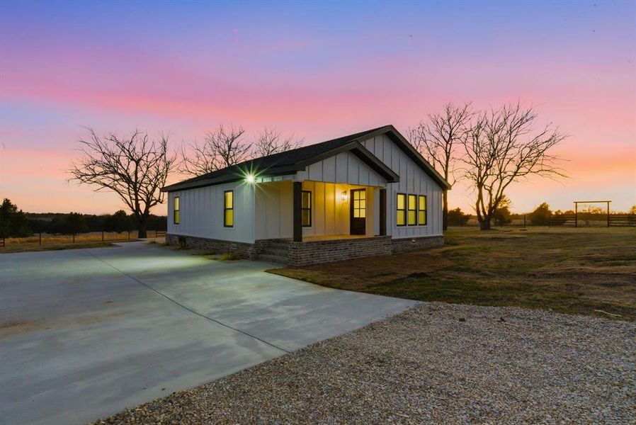 Image 36 of a home in . Image 36 of a home in .