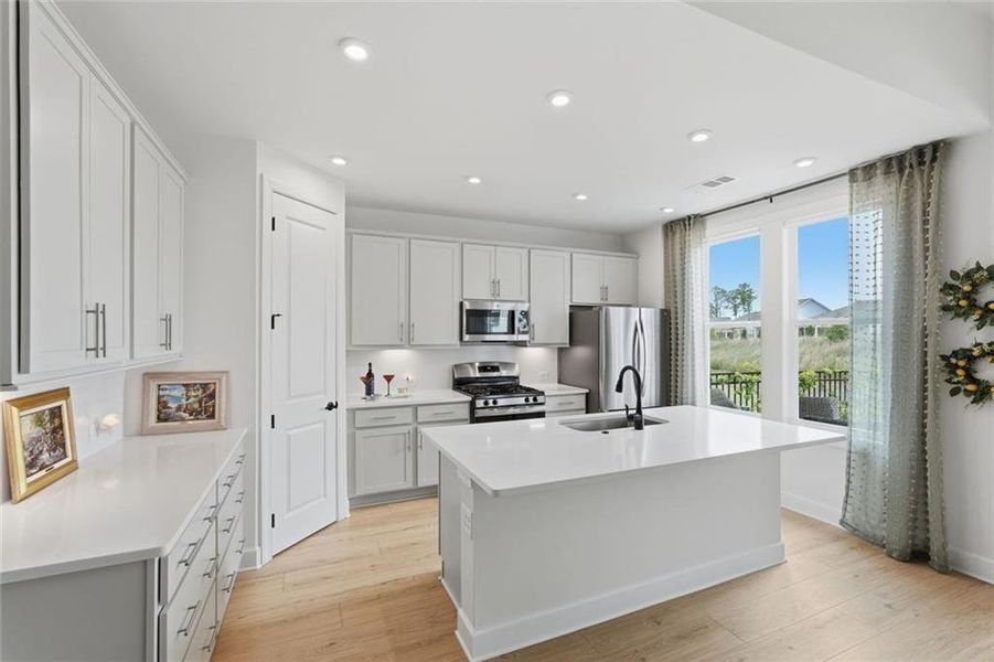 Furnished interior view inside a new home in , Hoschton (Image 39).
