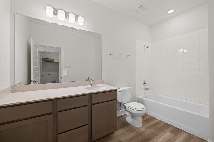 Furnished interior view inside a new home in Overlook Ranch, Georgetown (Image 9).