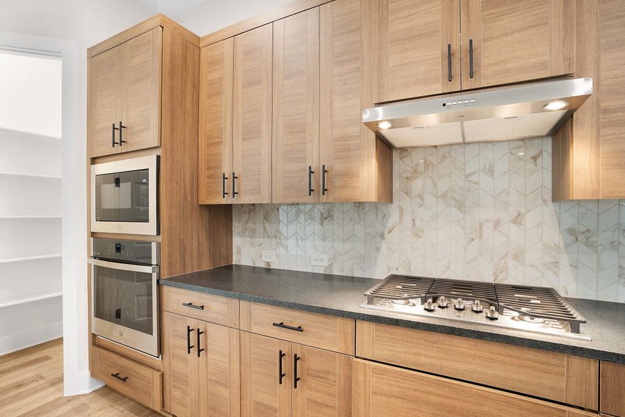 Furnished interior view inside a new home in Broken Oak, Georgetown (Image 12).