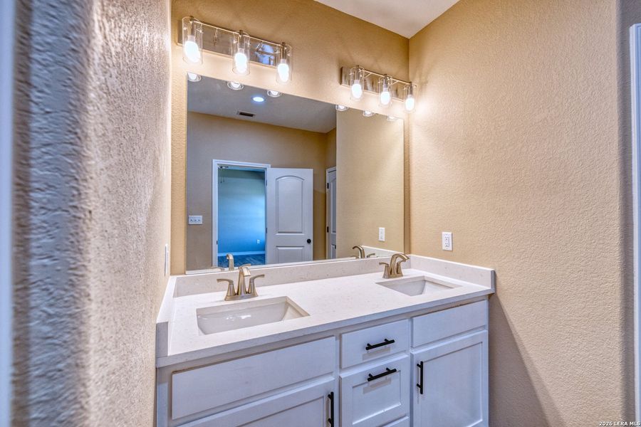 Furnished interior view inside a new home in , Uvalde (Image 8).