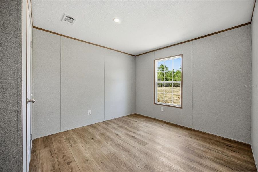 Spacious, unfurnished interior of a new home in , Interlachen (Image 32).