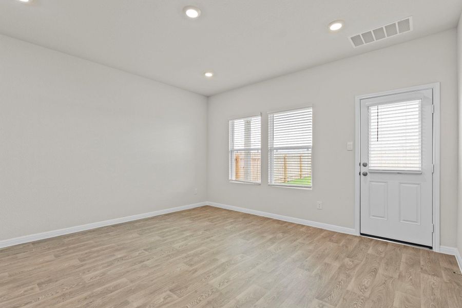 Spacious, unfurnished interior of a new home in Whisper South, San Marcos (Image 37).