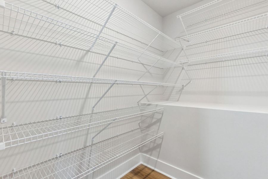 Spacious, unfurnished interior of a new home in , Summerville (Image 40).