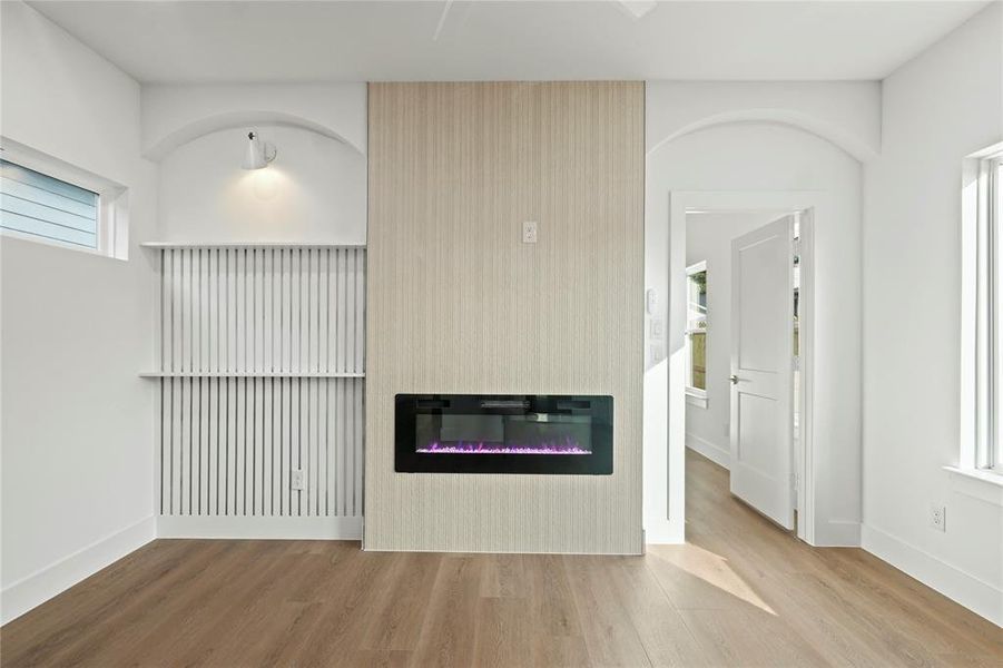 Spacious, unfurnished interior of a new home in , Dallas (Image 19). Spacious, unfurnished interior of a new home in , Dallas (Image 19).