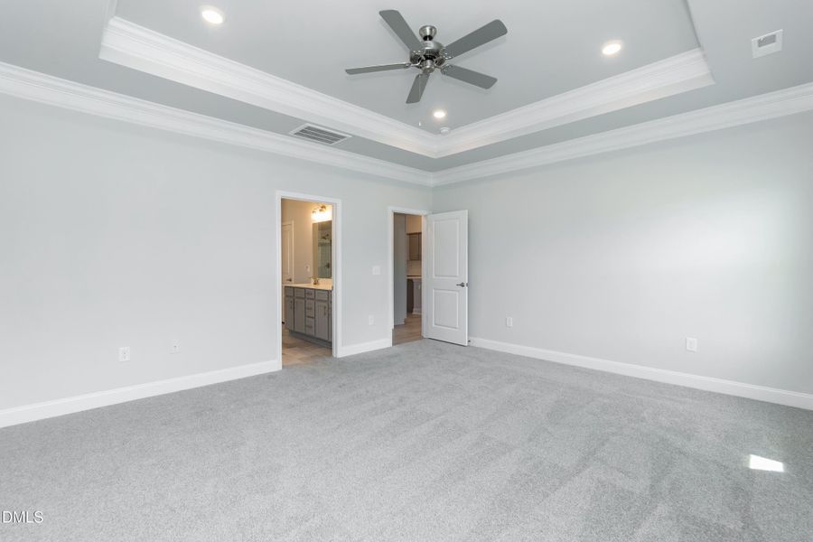Spacious, unfurnished interior of a new home in Kelly Farms, Lillington (Image 20).