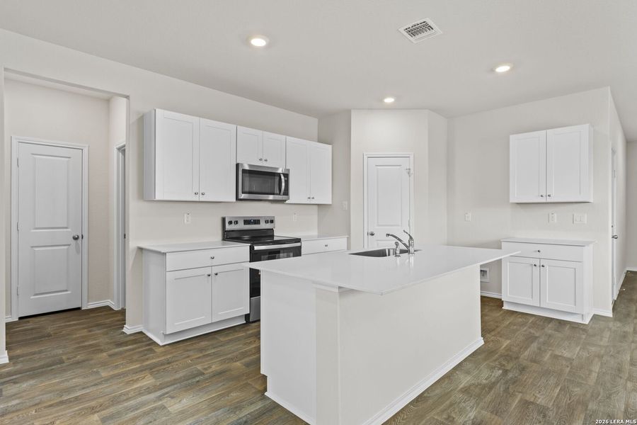 Furnished interior view inside a new home in Laurel Vistas, San Antonio (Image 10).
