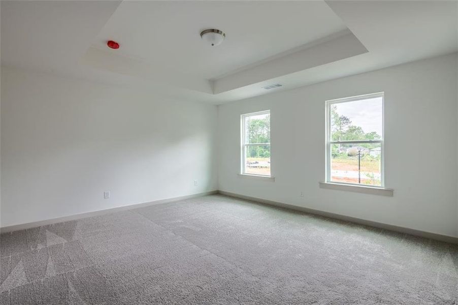 Spacious, unfurnished interior of a new home in , Lawrenceville (Image 12).