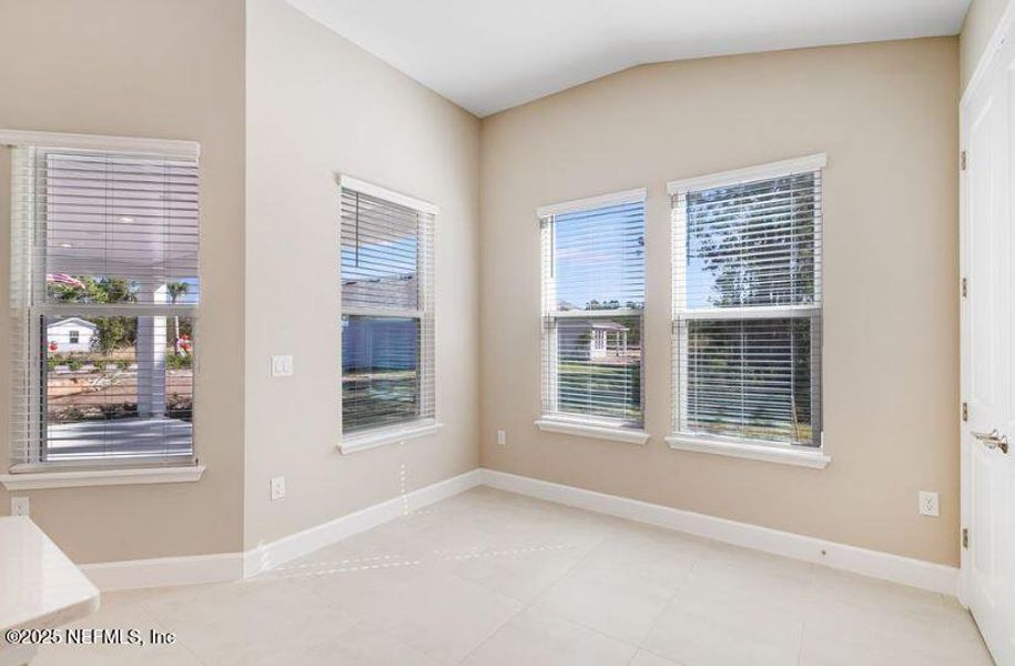 Image 16 of a home in Colbert Landings.