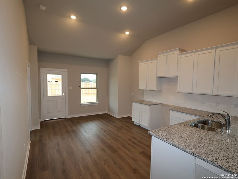 Spacious, unfurnished interior of a new home in Winding Brook, San Antonio (Image 18). Spacious, unfurnished interior of a new home in Winding Brook, San Antonio (Image 18).