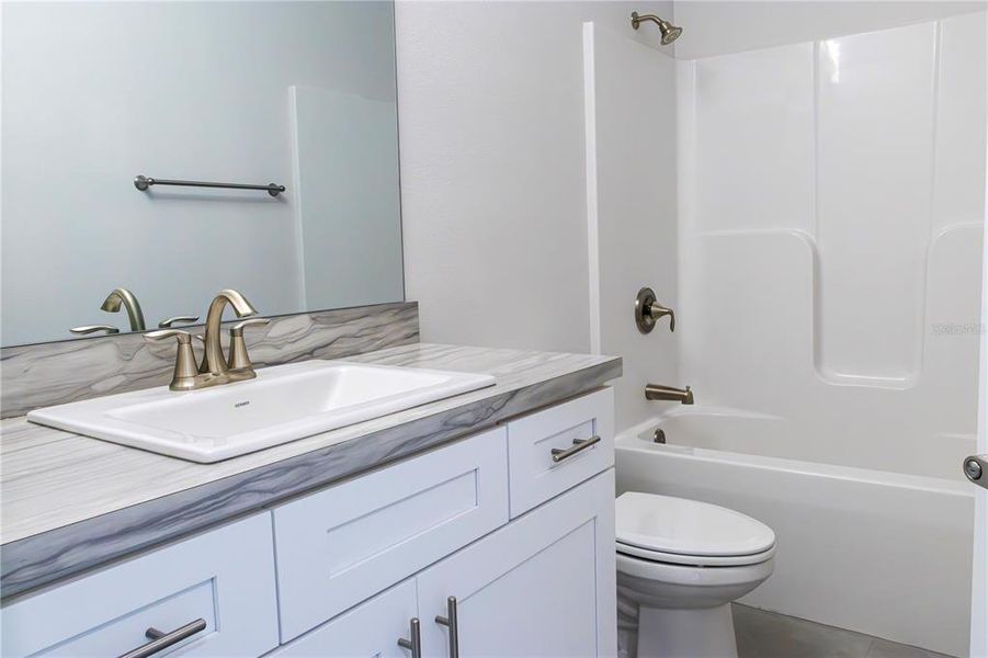 Furnished interior view inside a new home in Rolling Hills, Bell (Image 6).