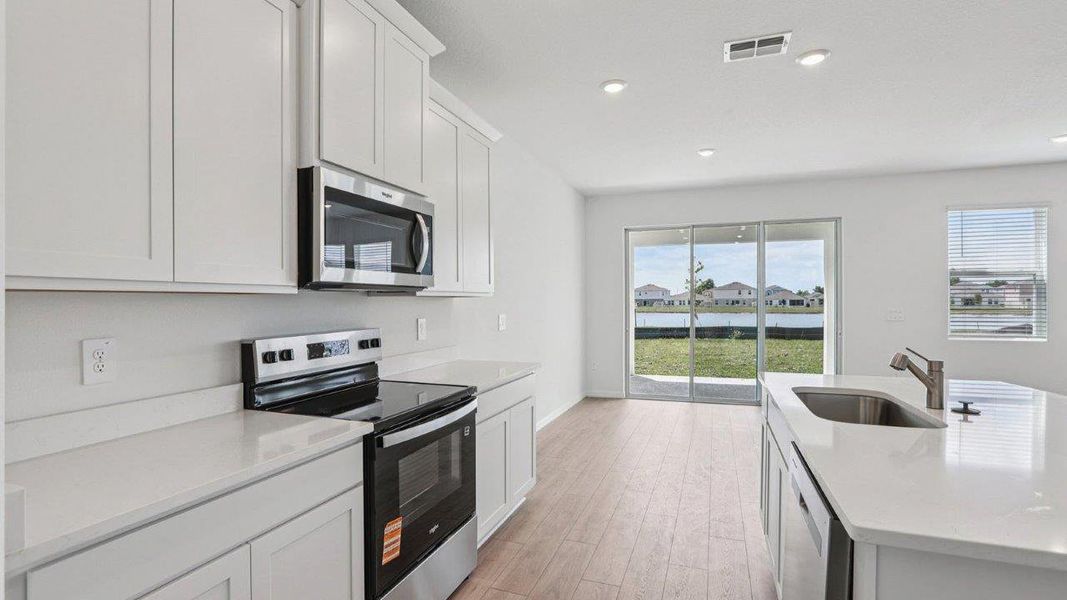 Furnished interior view inside a new home in Summerlin at Hawthorne Ranch, Lakeland (Image 9).