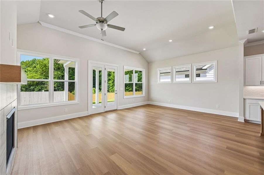 Spacious, unfurnished interior of a new home in Aberdeen, Hoschton (Image 32). Spacious, unfurnished interior of a new home in Aberdeen, Hoschton (Image 32).