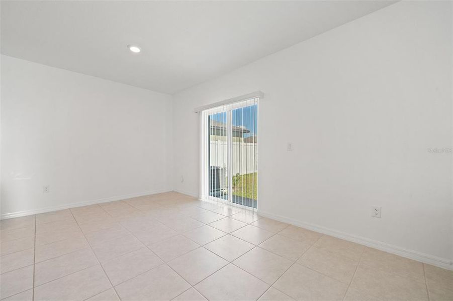 Spacious, unfurnished interior of a new home in Verano: The Manors, Spring Hill (Image 21).
