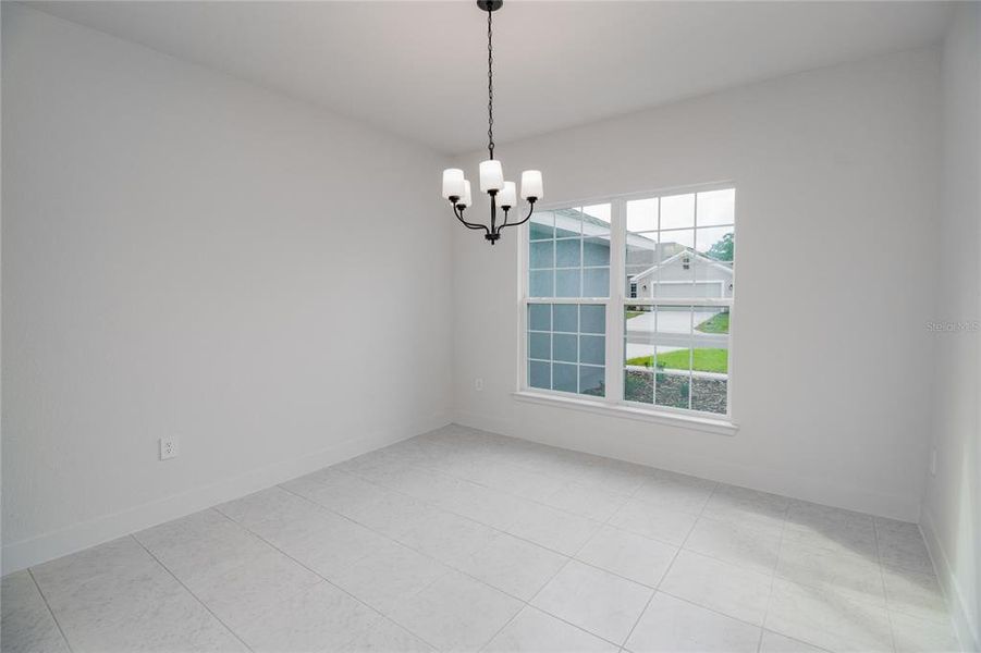 Spacious, unfurnished interior of a new home in Hickory Ridge Estates, Lake Wales (Image 21).