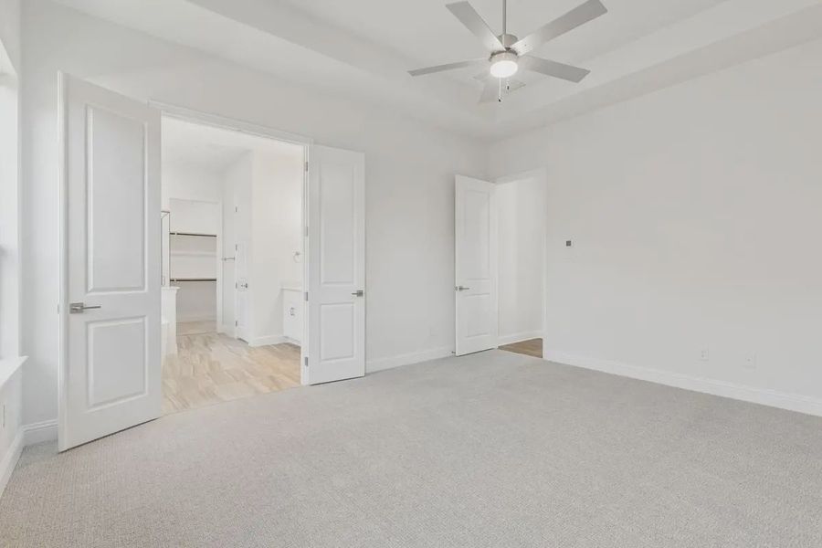 Spacious, unfurnished interior of a new home in Talia, Mesquite (Image 23).