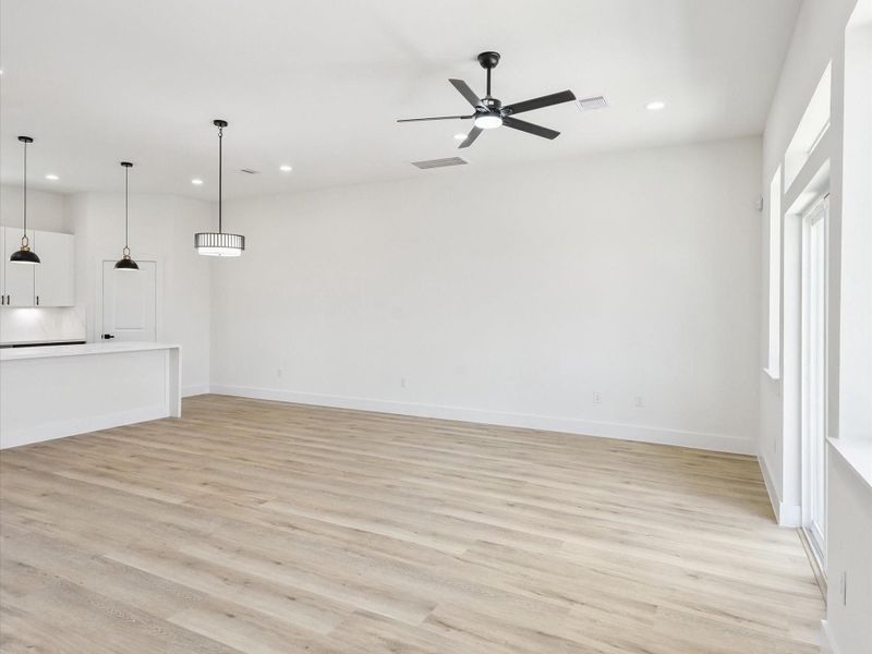 Image 29 of a home in .