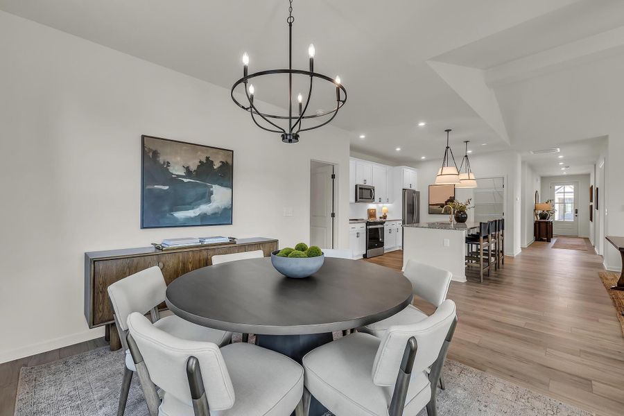 Furnished interior view inside a new home in Social Circle, Chattanooga (Image 8).
