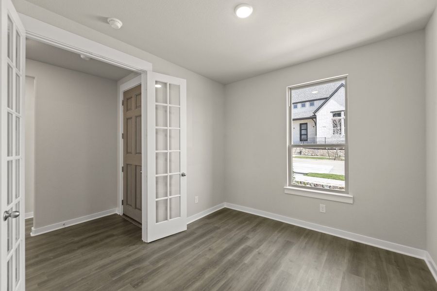 Spacious, unfurnished interior of a new home in Hillside Village 40s, Celina (Image 16).