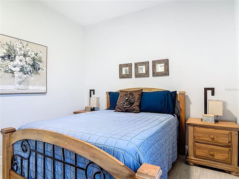 Furnished interior view inside a new home in , Deland (Image 34).