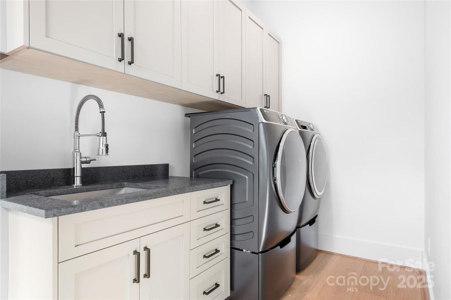 Close-up of interior finishes inside a home in , Mooresville (Image 21).